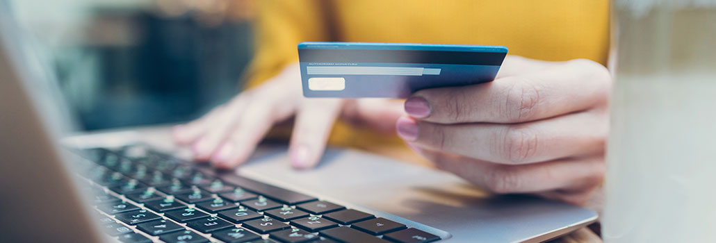 What type of payment do you accept and what are the deposit requirements?